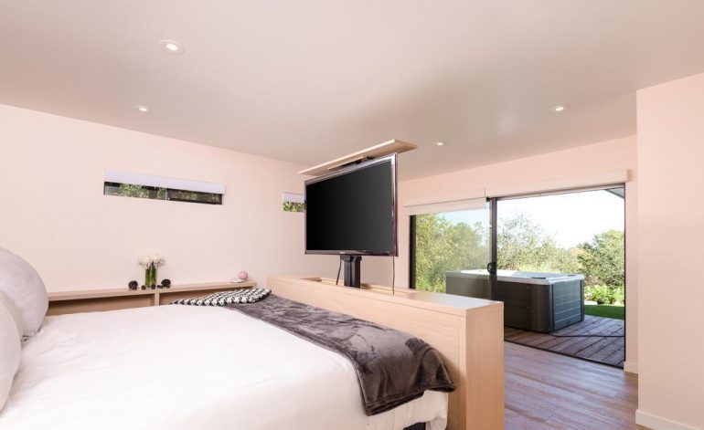 tagreuters.com2018binary_MT1VRTP0JW92Q7-FILEDIMAGE