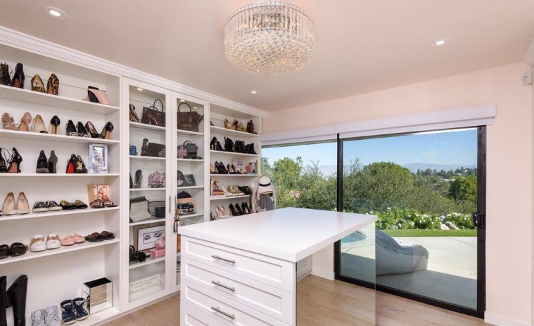 tagreuters.com2018binary_MT1VRTP0JW92Q8-FILEDIMAGE