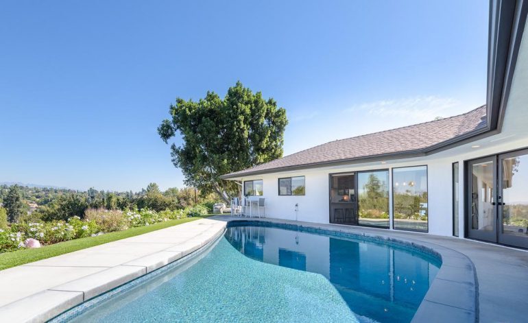 tagreuters.com2018binary_MT1VRTP0JW92QC-FILEDIMAGE