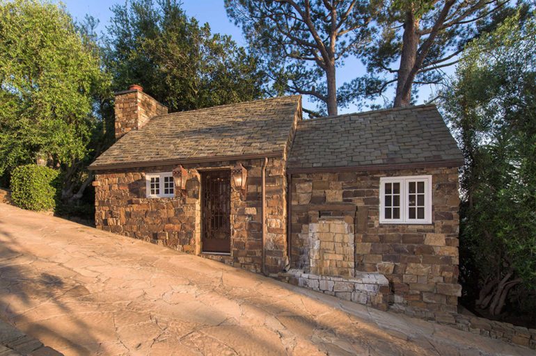 tagreuters.com2018binary_MT1VRTP0JWA63I-FILEDIMAGE