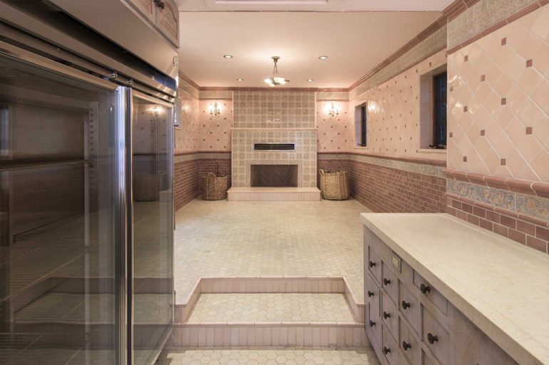 tagreuters.com2018binary_MT1VRTP0JWA63K-FILEDIMAGE