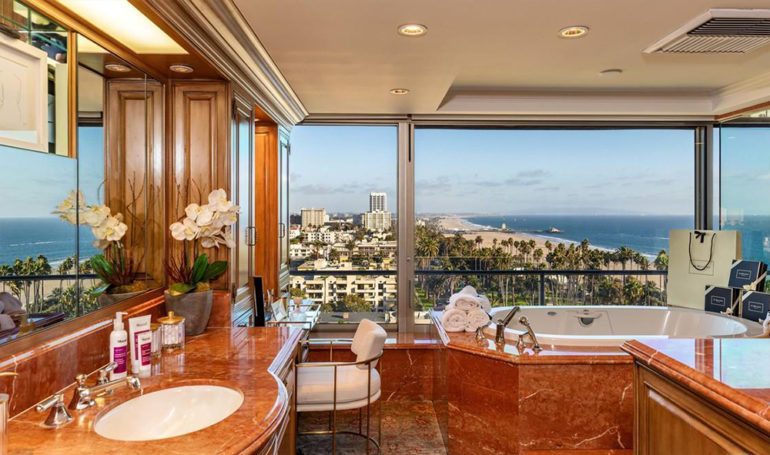 tagreuters.com2018binary_MT1VRTP0JWA7Q5-FILEDIMAGE