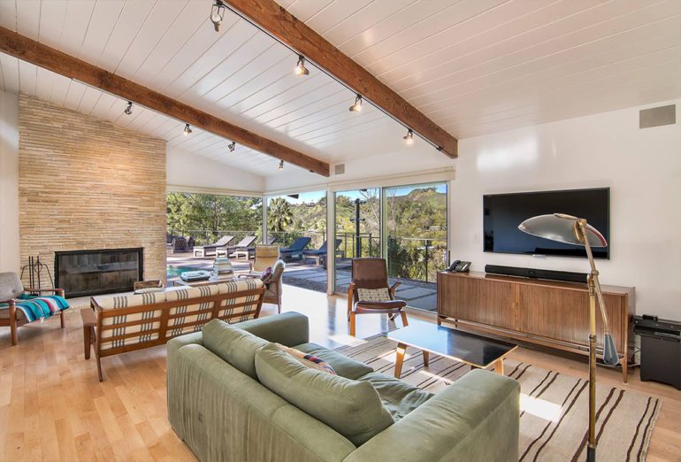 tagreuters.com2018binary_MT1VRTP0JWABOW-FILEDIMAGE