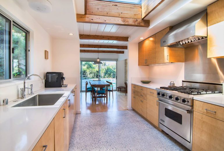 tagreuters.com2018binary_MT1VRTP0JWABOZ-FILEDIMAGE