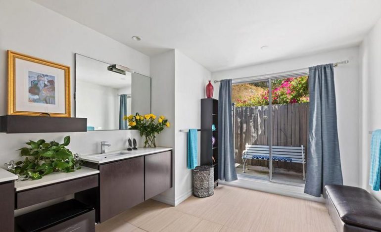 tagreuters.com2018binary_MT1VRTP0JWAHKS-FILEDIMAGE