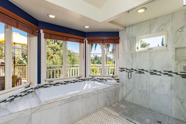 tagreuters.com2019binary_MT1VRTP0JWAPLF-FILEDIMAGE