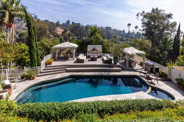 tagreuters.com2019binary_MT1VRTP0JWAPLL-FILEDIMAGE