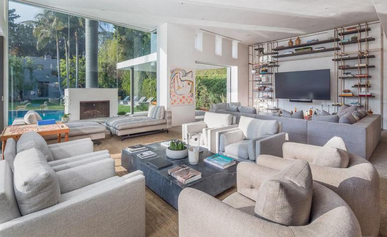 tagreuters.com2019binary_MT1VRTP0JWB32Y-FILEDIMAGE