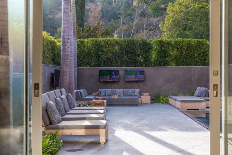 tagreuters.com2019binary_MT1VRTP0JWBYEG-FILEDIMAGE