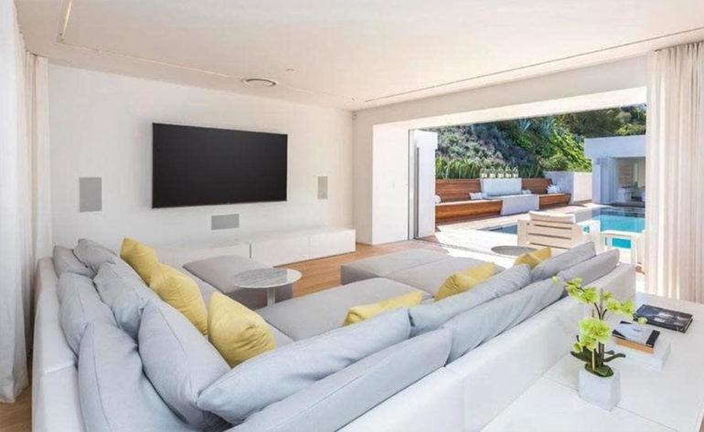 tagreuters.com2019binary_MT1VRTP0JWC2I7-FILEDIMAGE