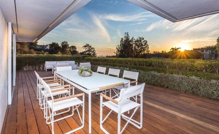 tagreuters.com2019binary_MT1VRTP0JWC2IE-FILEDIMAGE