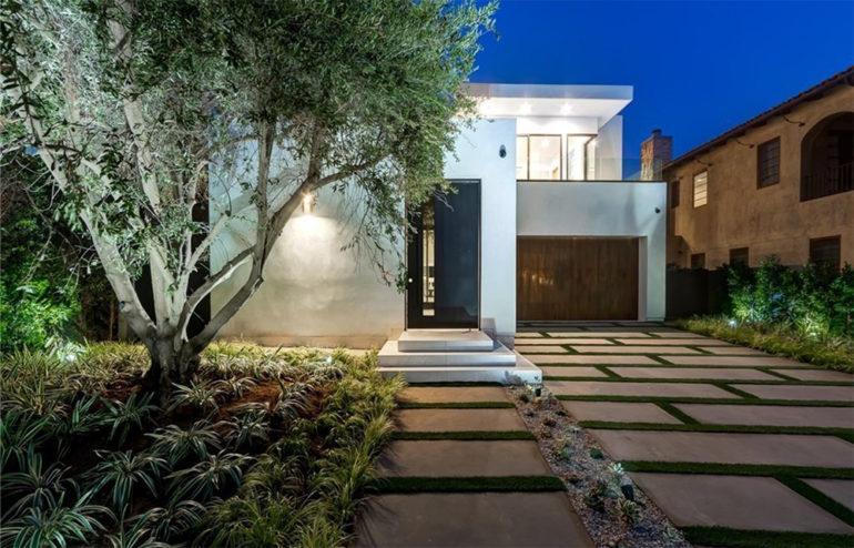 tagreuters.com2019binary_MT1VRTP0JWCNIN-FILEDIMAGE