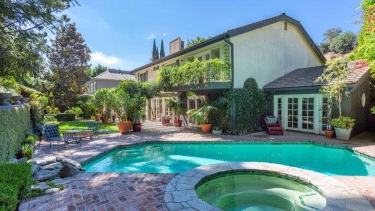 tagreuters.com2019binary_MT1VRTP0JWCOMR-FILEDIMAGE