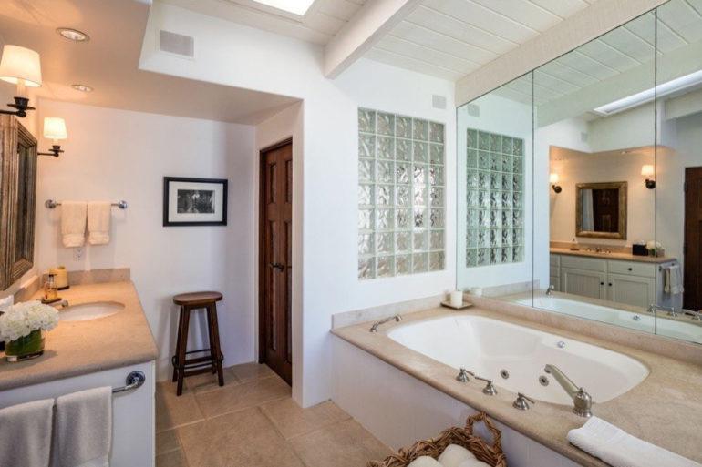 tagreuters.com2019binary_MT1VRTP0JWD1DH-FILEDIMAGE