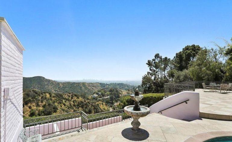 tagreuters.com2019binary_MT1VRTP0JWD6UI-FILEDIMAGE