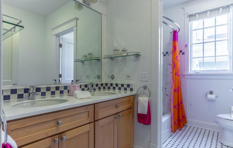 tagreuters.com2019binary_MT1VRTP0JWD88H-FILEDIMAGE