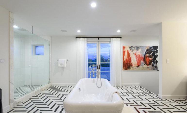 tagreuters.com2019binary_MT1VRTP0JWD8RE-FILEDIMAGE