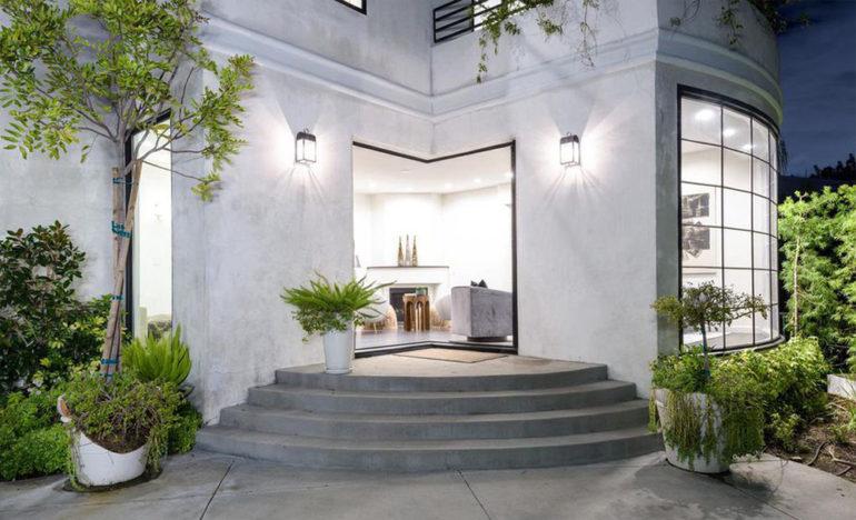 tagreuters.com2019binary_MT1VRTP0JWD8RF-FILEDIMAGE