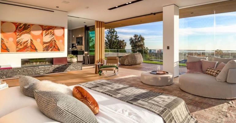 tagreuters.com2019binary_MT1VRTP0JWDCES-FILEDIMAGE