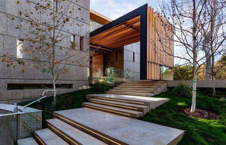 tagreuters.com2019binary_MT1VRTP0JWDCEX-FILEDIMAGE