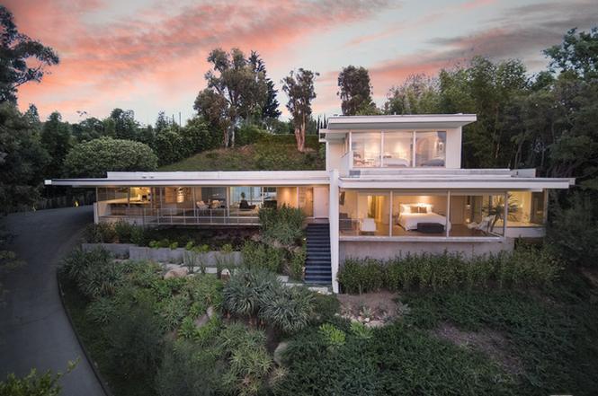 tagreuters.com2019binary_MT1VRTP0JWDCF2-BASEIMAGE