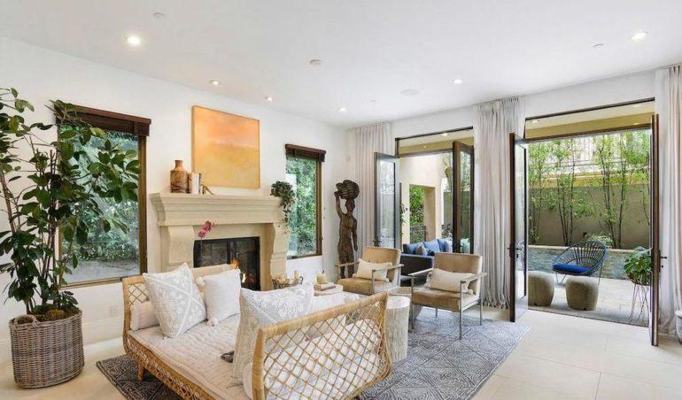 tagreuters.com2019binary_MT1VRTP0JWDF7T-FILEDIMAGE