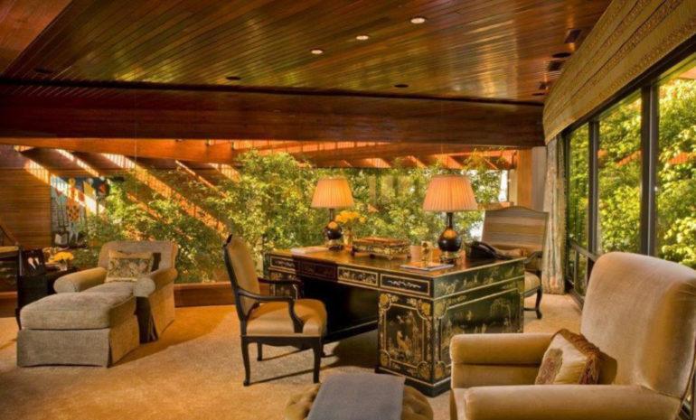 tagreuters.com2019binary_MT1VRTP0JWE25J-FILEDIMAGE