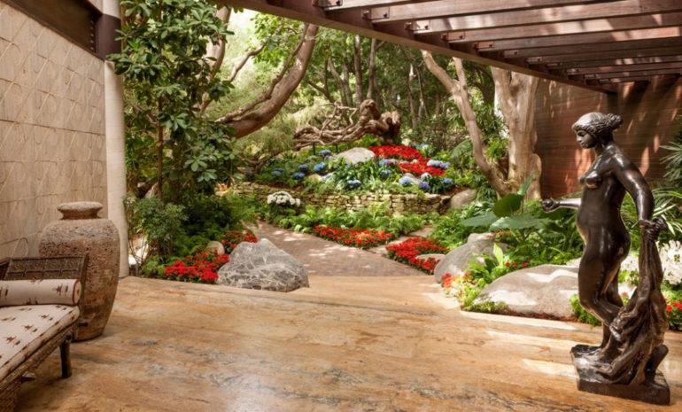 tagreuters.com2019binary_MT1VRTP0JWE25N-FILEDIMAGE