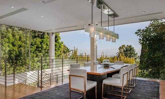 tagreuters.com2019binary_MT1VRTP0JWE4PG-BASEIMAGE