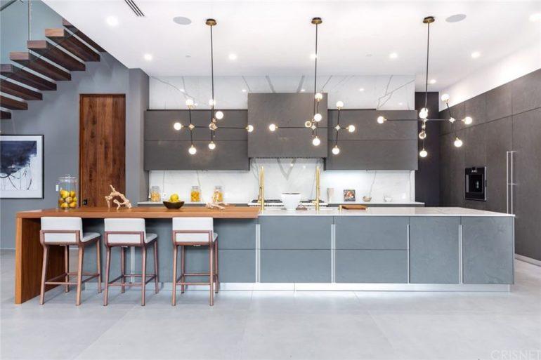 tagreuters.com2019binary_MT1VRTP0JWE8C2-FILEDIMAGE