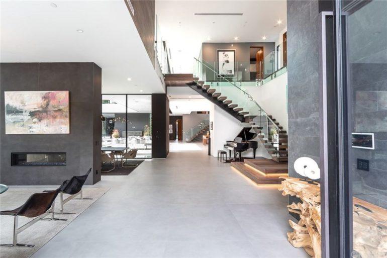 tagreuters.com2019binary_MT1VRTP0JWE8C8-FILEDIMAGE