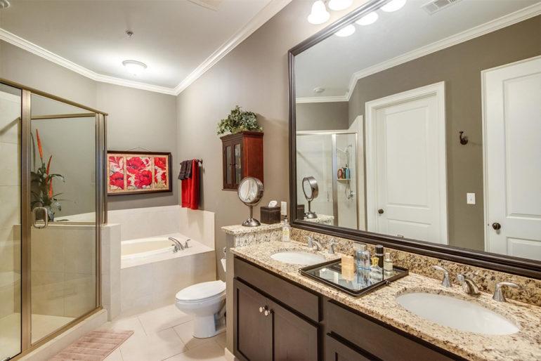 tagreuters.com2019binary_MT1VRTP0JWEADS-FILEDIMAGE