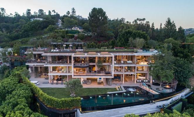 tagreuters.com2019binary_MT1VRTP0JWECN9-BASEIMAGE