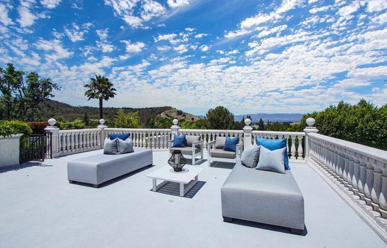 tagreuters.com2019binary_MT1VRTP0JWEEC6-FILEDIMAGE