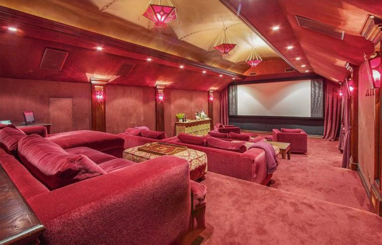 tagreuters.com2019binary_MT1VRTP0JWEEC9-FILEDIMAGE