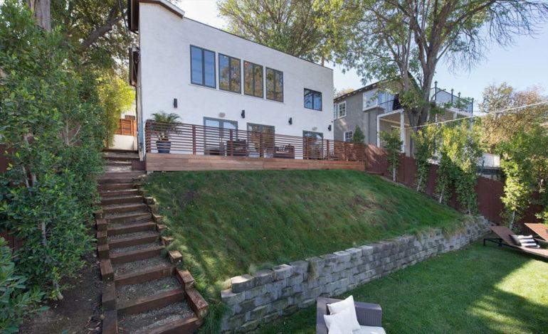 tagreuters.com2019binary_MT1VRTP0JWEL27-FILEDIMAGE