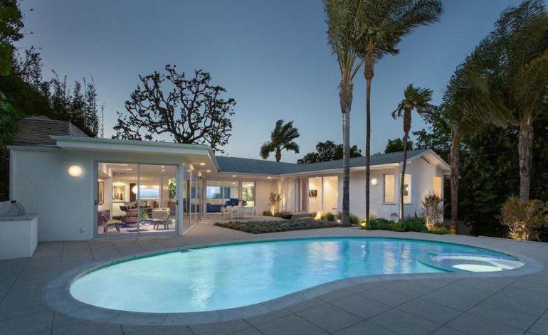 tagreuters.com2019binary_MT1VRTP0JWEL49-FILEDIMAGE