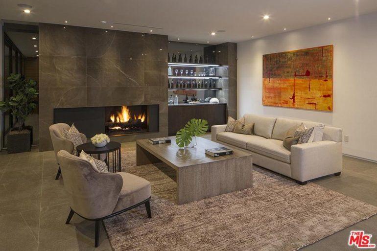 tagreuters.com2019binary_MT1VRTP0JWENBC-FILEDIMAGE