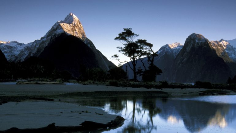 tagreuters.com2019binary_MT1VRTP0JWFRBA-FILEDIMAGE