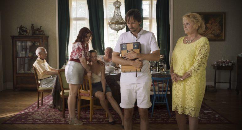 tagreuters.com2019binary_MT1VRTP0JWHWFX-FILEDIMAGE