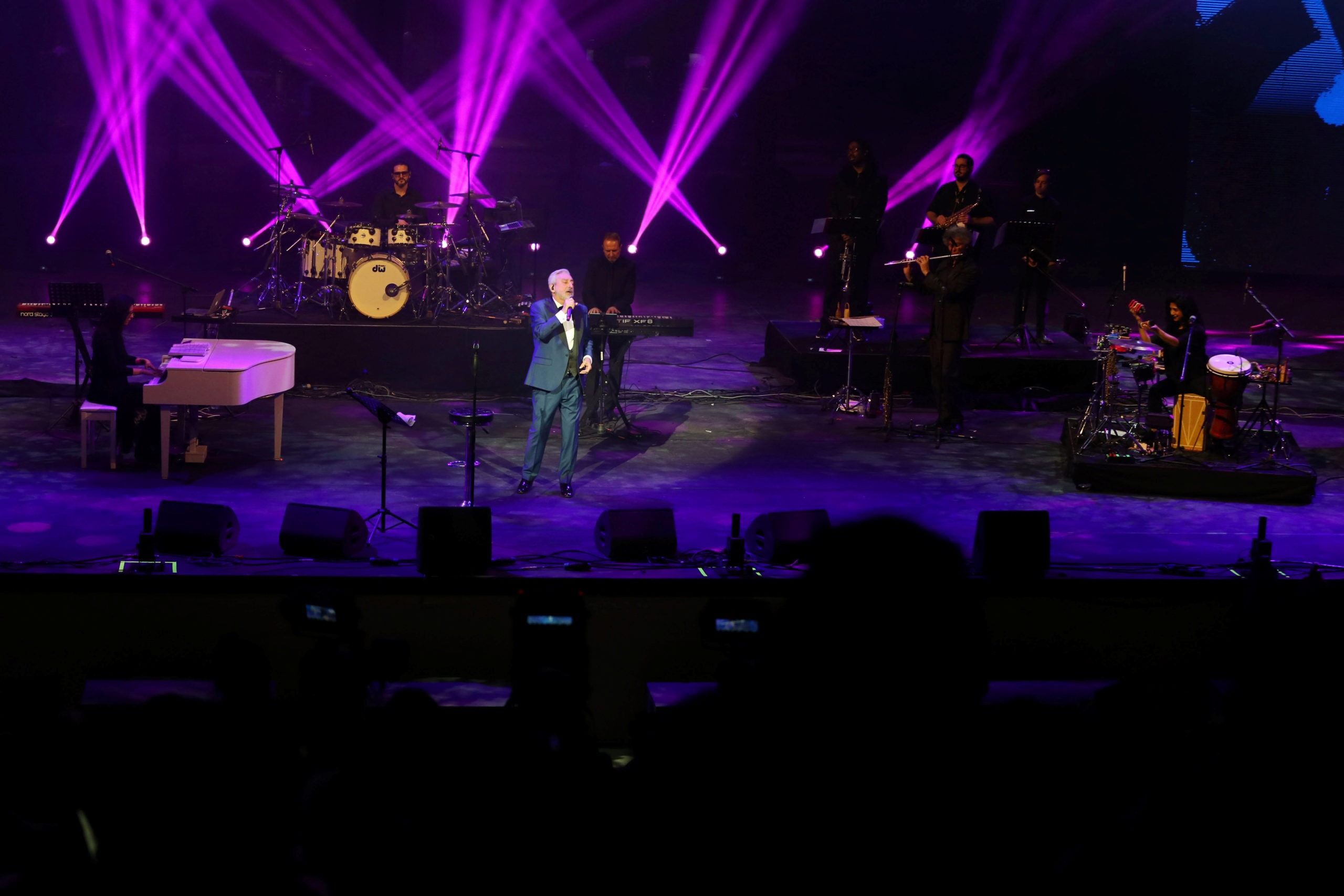 tagreuters.com2020binary_LYNXMPEG2H14V-FILEDIMAGE