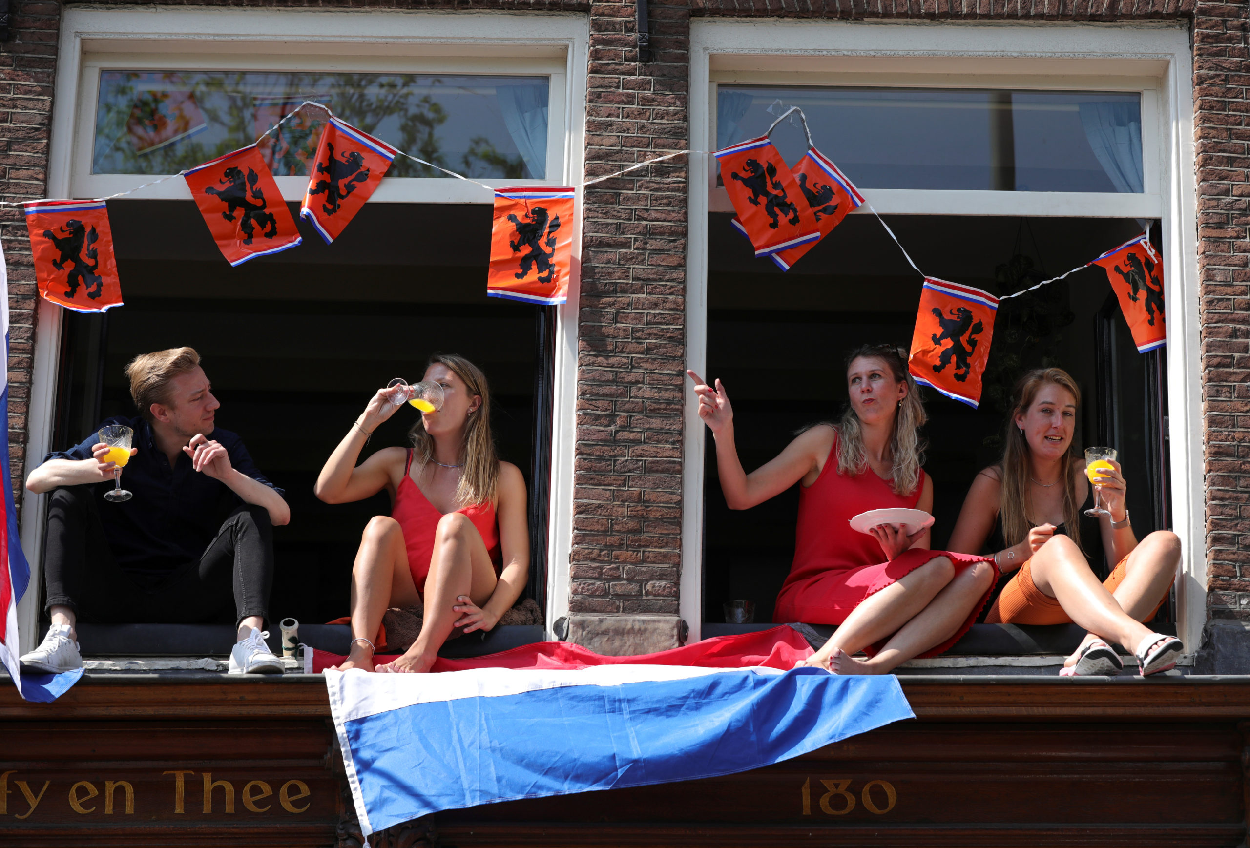 tagreuters.com2020binary_LYNXNPEG3Q1Q5-FILEDIMAGE