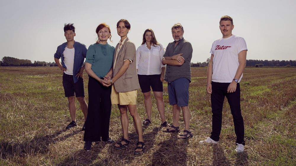 tagreuters.com2020binary_MT1VRTP0JWIW61-FILEDIMAGE