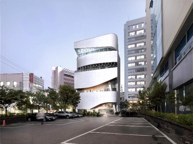 tagreuters.com2020binary_MT1VRTP0JWJ2L7-BASEIMAGE