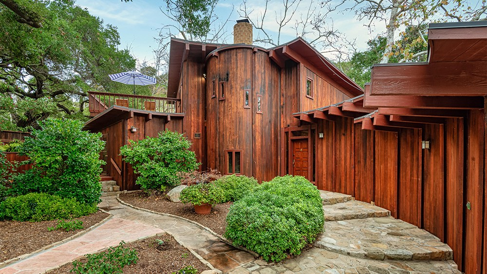 tagreuters.com2020binary_MT1VRTP0JWJHEO-FILEDIMAGE