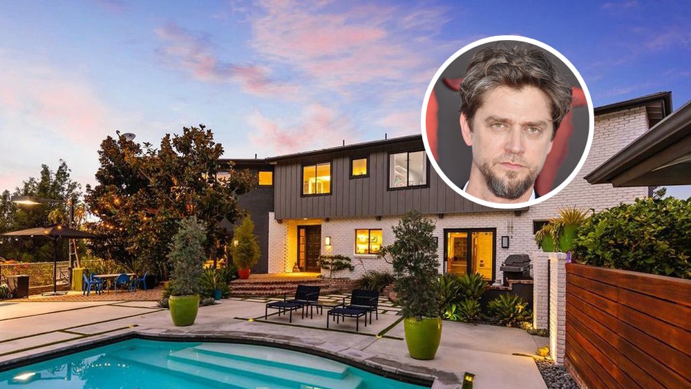 tagreuters.com2020binary_MT1VRTP0JWJJC4-FILEDIMAGE