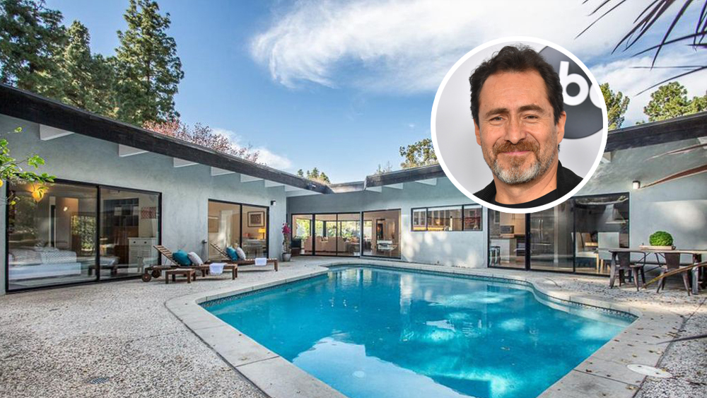 tagreuters.com2020binary_MT1VRTP0JWJZ1B-FILEDIMAGE