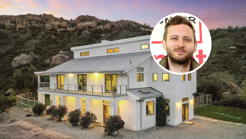 tagreuters.com2020binary_MT1VRTP0KF1R33-FILEDIMAGE