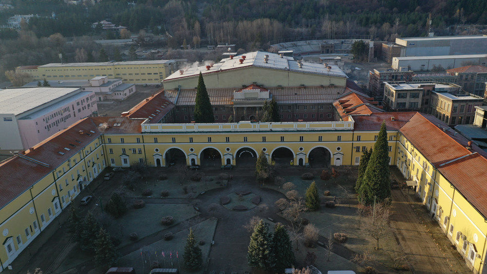 tagreuters.com2020binary_MT1VRTP0KF1YO3-FILEDIMAGE